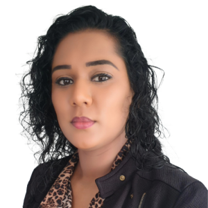 PUK. Raz Nisa Headshot. Oct 21. 1500 x 1500